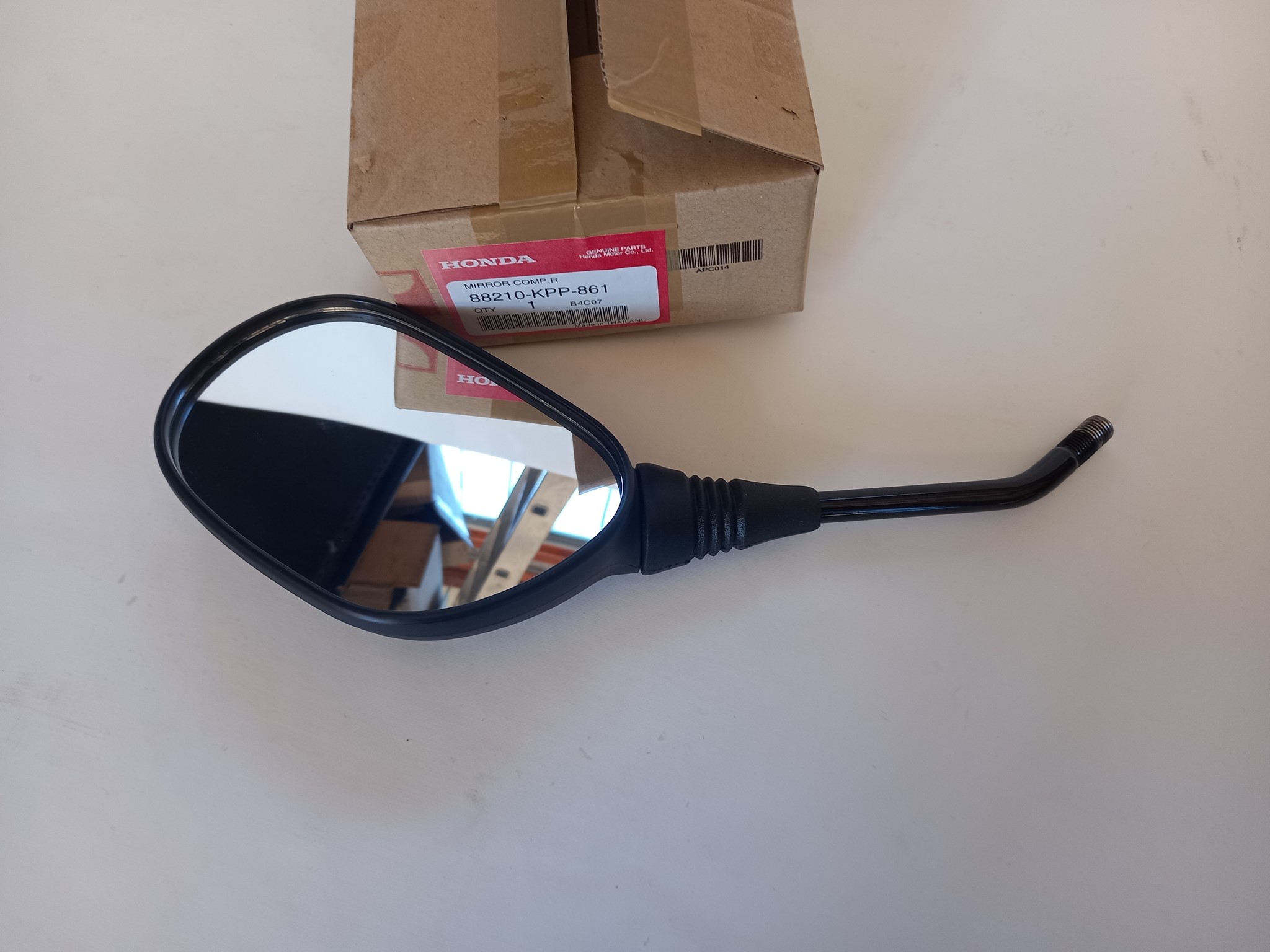 Picture of Honda  SPIEGEL, R.  88210-KPP-861